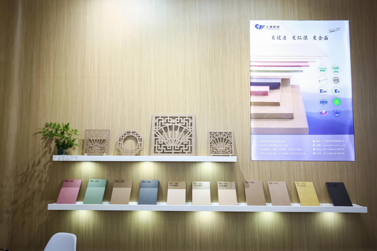 XIN75862M.JPG XIN75862M.JPG